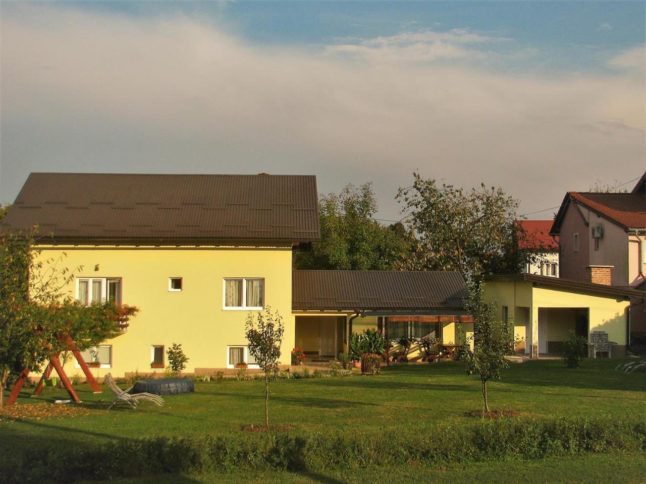 House Sekulic Hotel Grabovac  Ngoại thất bức ảnh